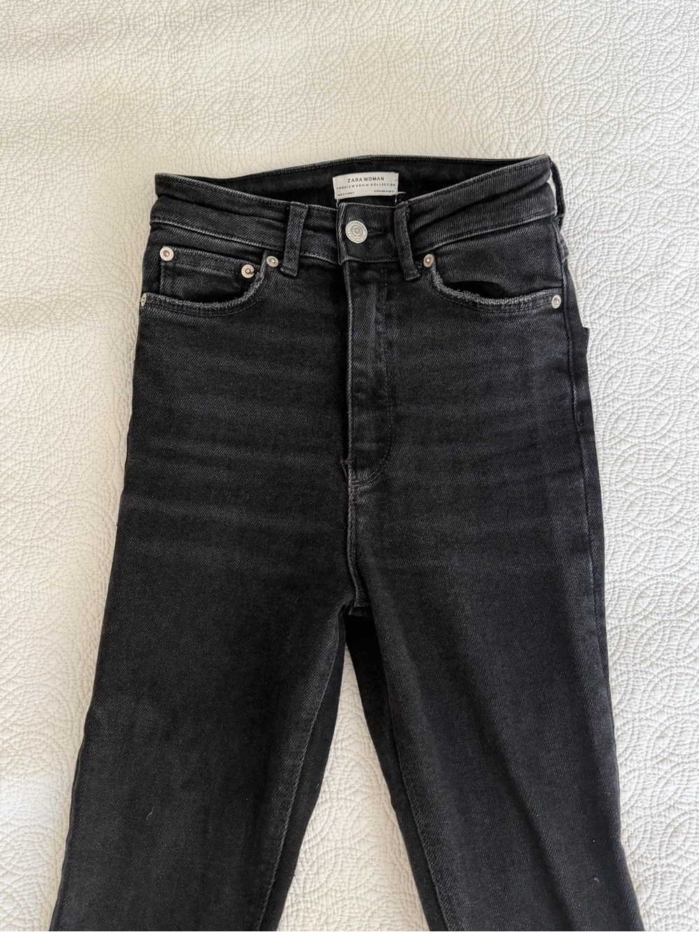 Zara Woman Charcoal Black Skinny Jeans